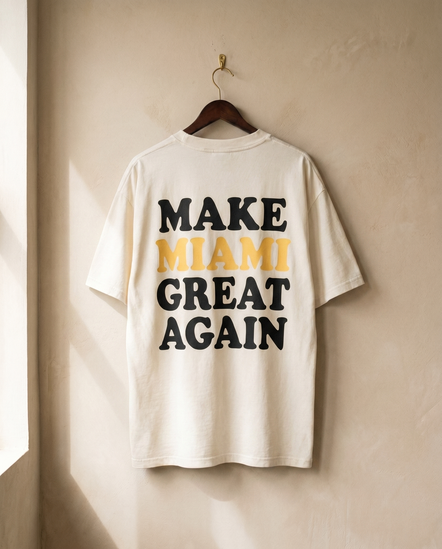 Make Miami Great Again blanc - dos sur cintre